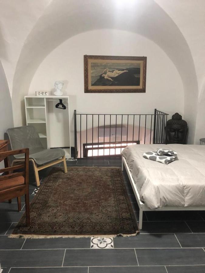 Dimora Ursino Leilighet CTA Eksteriør bilde